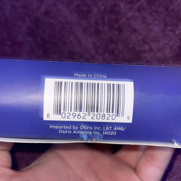 Quantum Silicone Hand Sanitizer Dispenser Wristbands On-The-Go Hand Sanitization - Picture 4 of 4